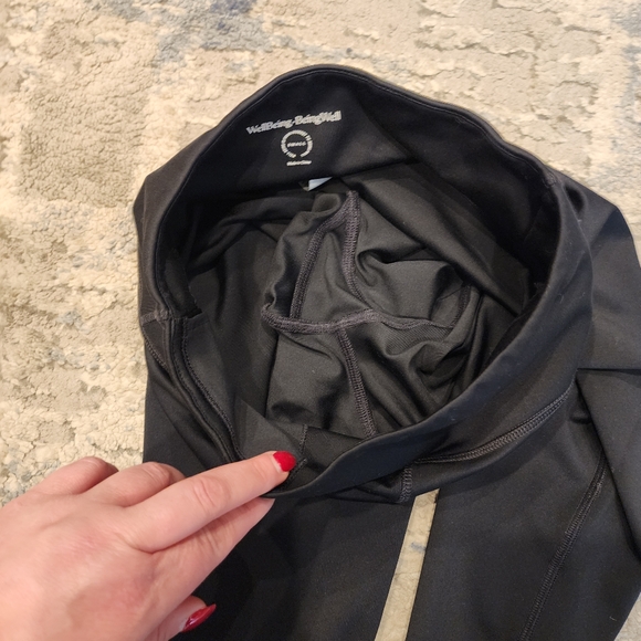 REVOLVE WellBeing + BeingWell FlowWell Sol Stirrup Legging Black Size Small - Picture 9 of 14